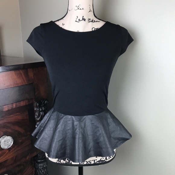 Alice + Olivia Tops - Alice + Olivia Black Peplum Top with Leather XS